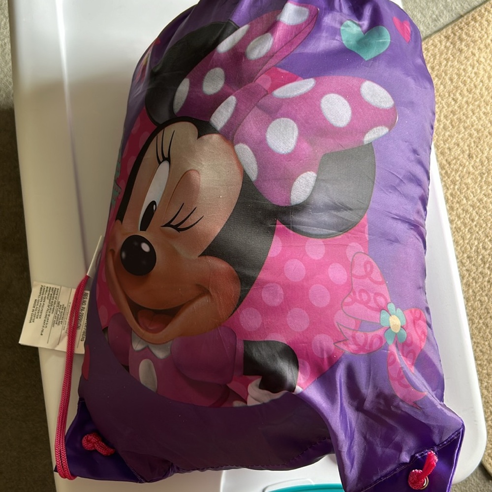 Disney Minnie Mouse and Daisy Duck sleeping bag - Picture 2 of 2